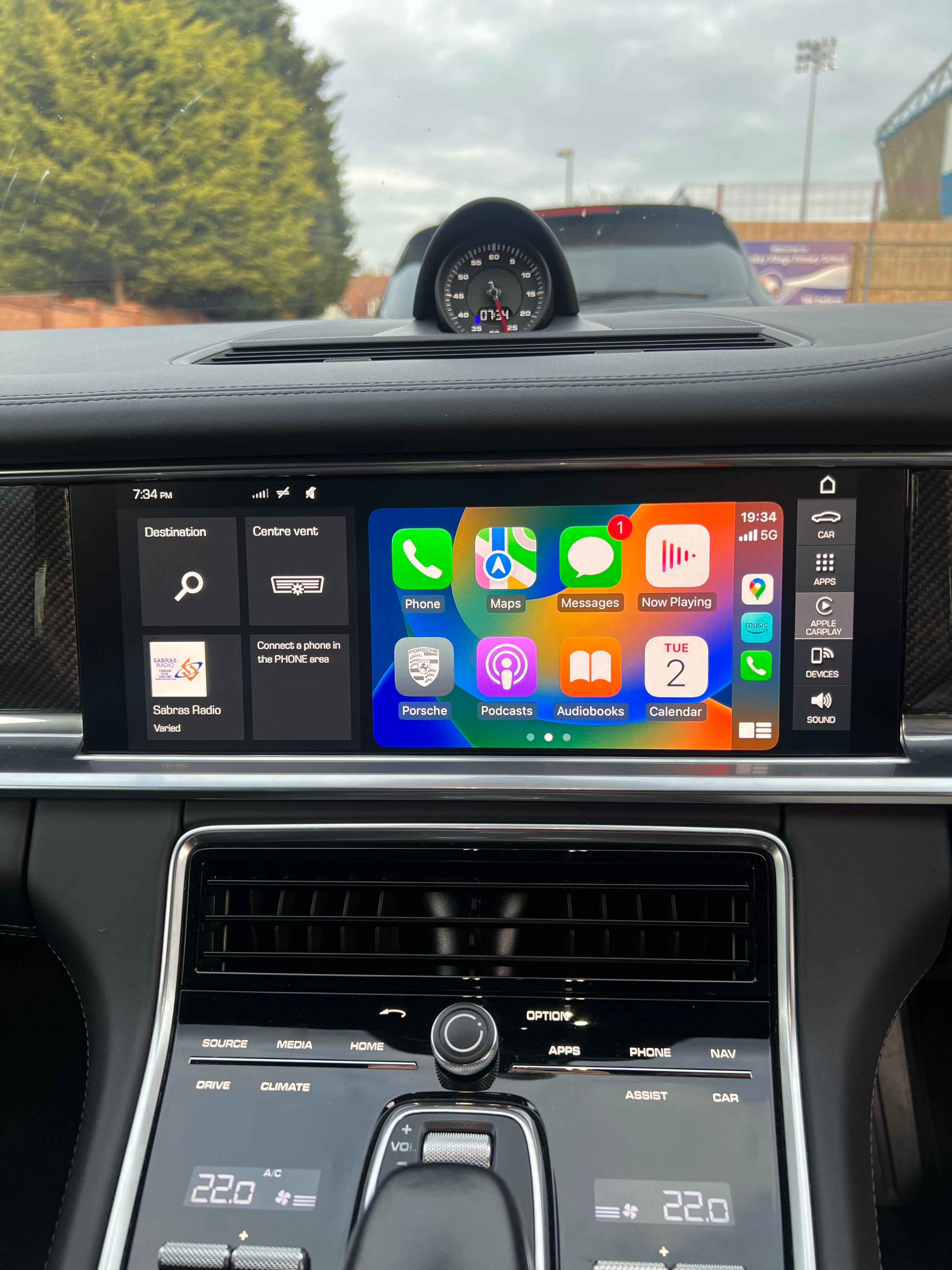 Porsche Half-Screen to Full-Screen Apple CarPlay Upgrade