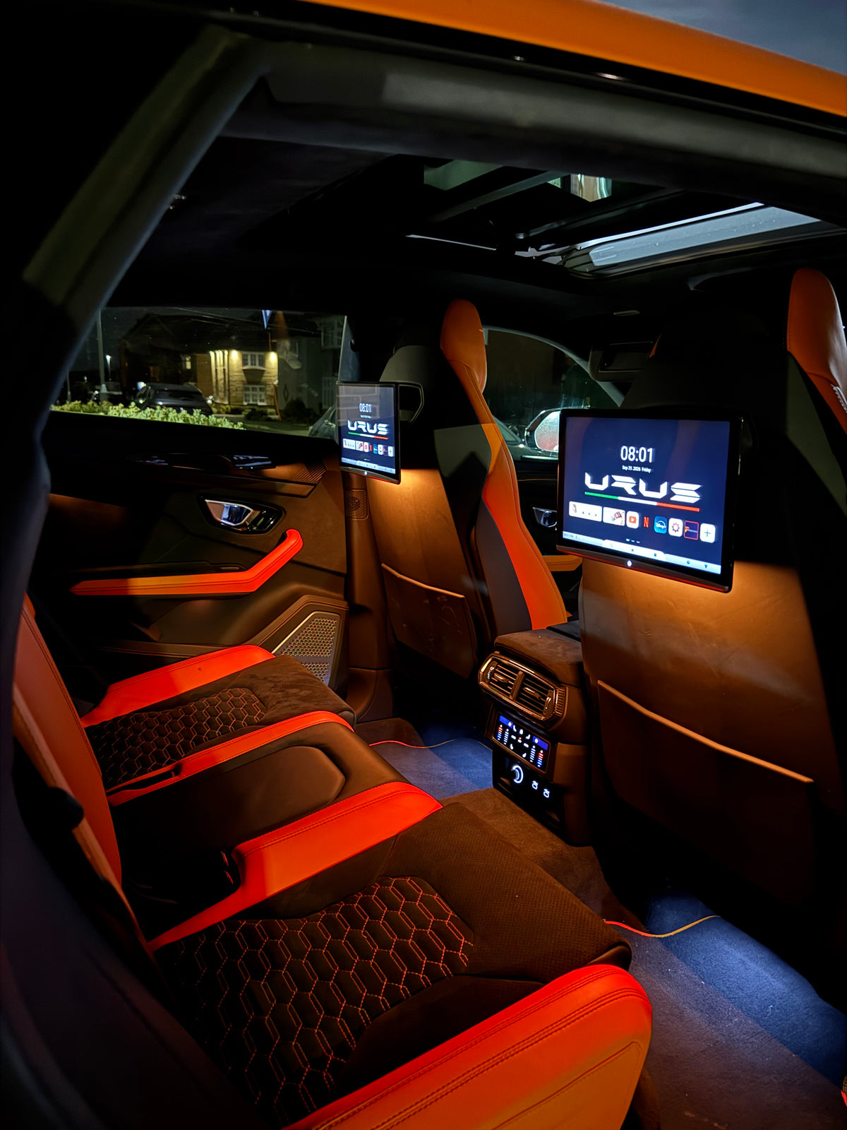 VMC Car Rear Seat Entertainment Screens (RES)
