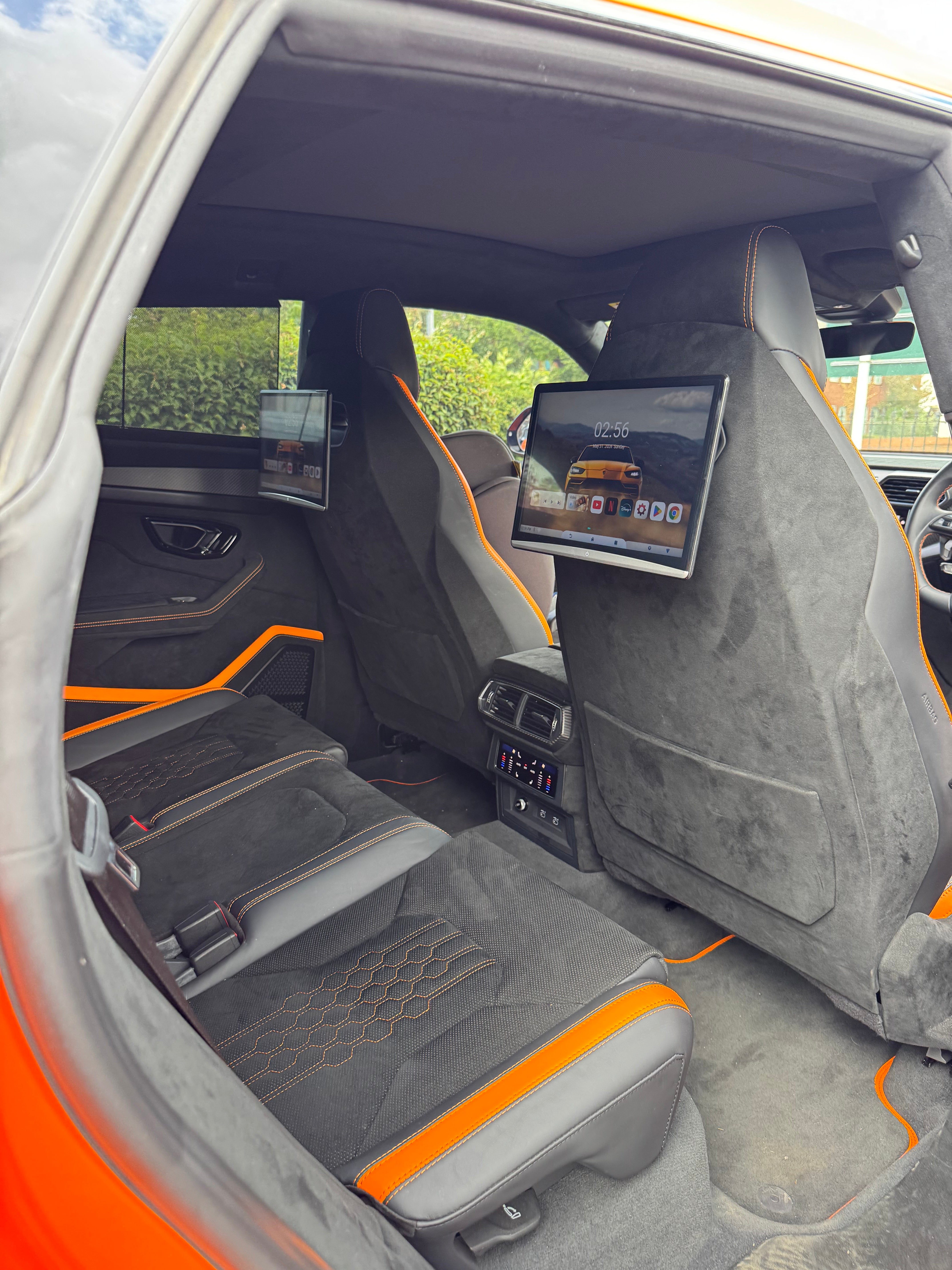 VMC Car Rear Seat Entertainment Screens (RES)
