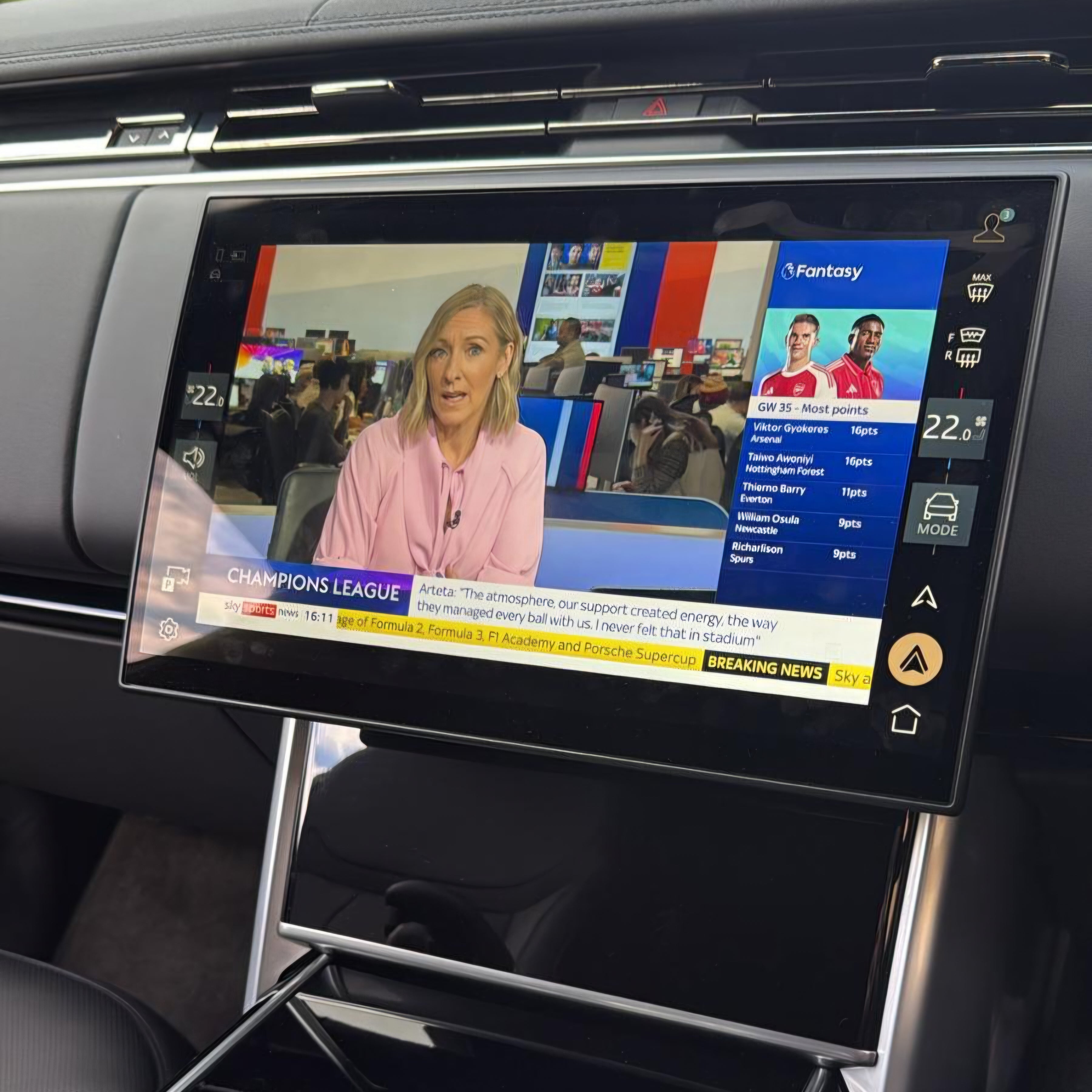VMC Car Multimedia Box – Stream YouTube & Netflix